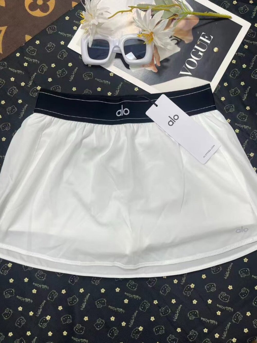 Brand new🤍Tennis Skirt White Alo Yoga Match Point Sporty-girl style💨 - Picture 2 of 8